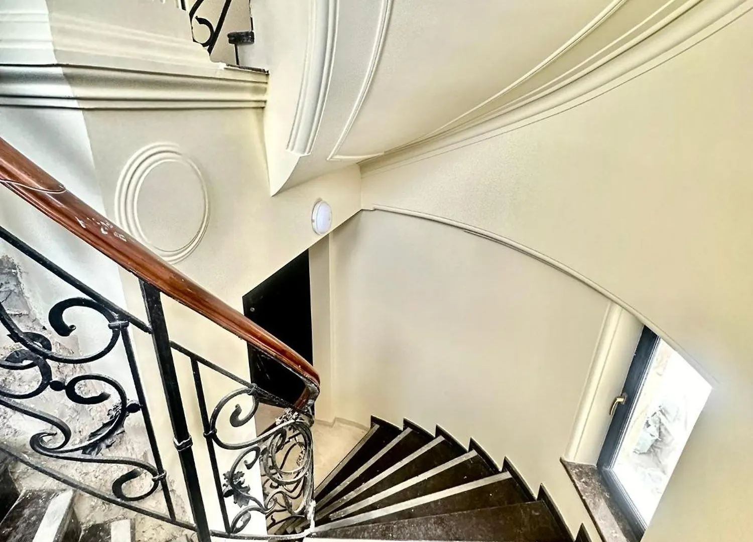 Central Park Apartment Tbilisi Georgia
